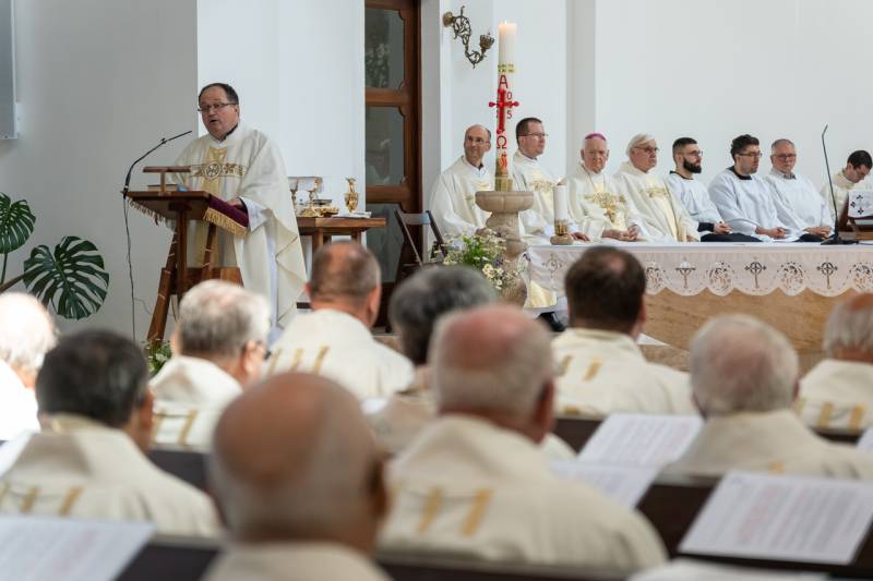 2025_05_27_bata papi zarandoklat_55.jpg